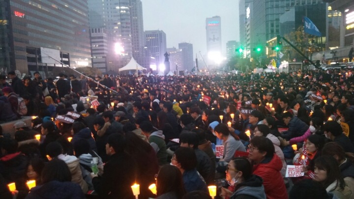 11월 19일 광화문 사진입니다 | 인스티즈
