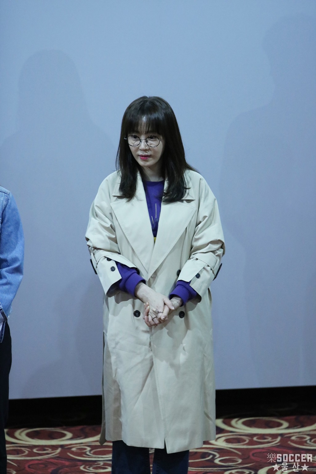 170319 비정규직 특수요원 울산 무대인사 한채아&강예원.jpg | 인스티즈