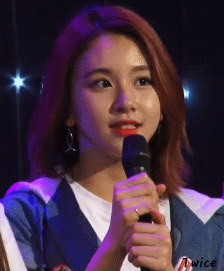 [트와이스] 심바 닮아서 아기맹수라고 불리는 채영이 짤들.jpg | 인스티즈