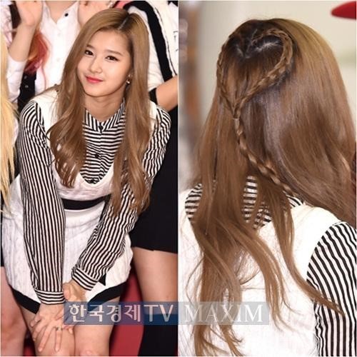 오늘자 트와이스 사나 여덕기자.jpg | 인스티즈
