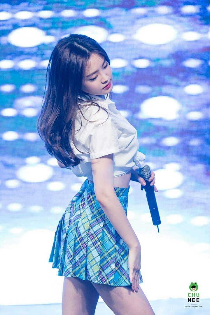 손나은의 몸 속에 살고있는 또 다른 자아.gif | 인스티즈