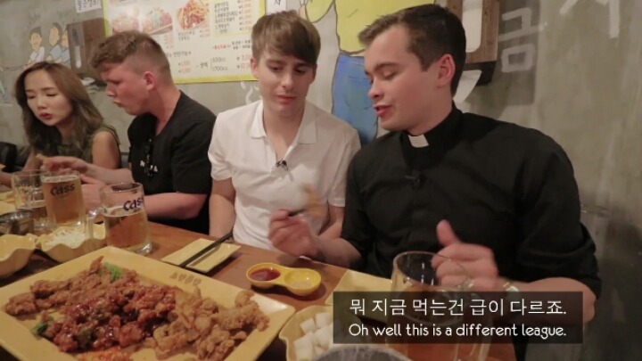 [영국남자] 영국신부님 홍대에서의 첫치맥 | 인스티즈