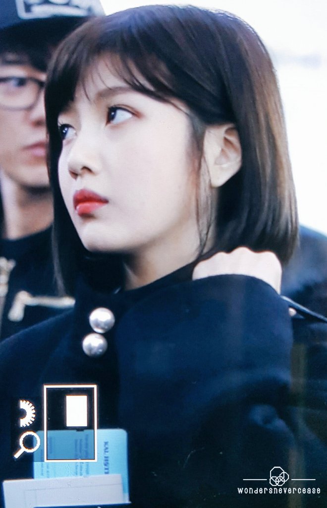 오늘자 일본 출국하는 레드벨벳 완전체 | 인스티즈