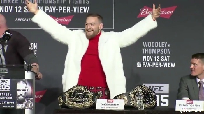 11/11 오늘자 UFC205 기자회견 상황 | 인스티즈