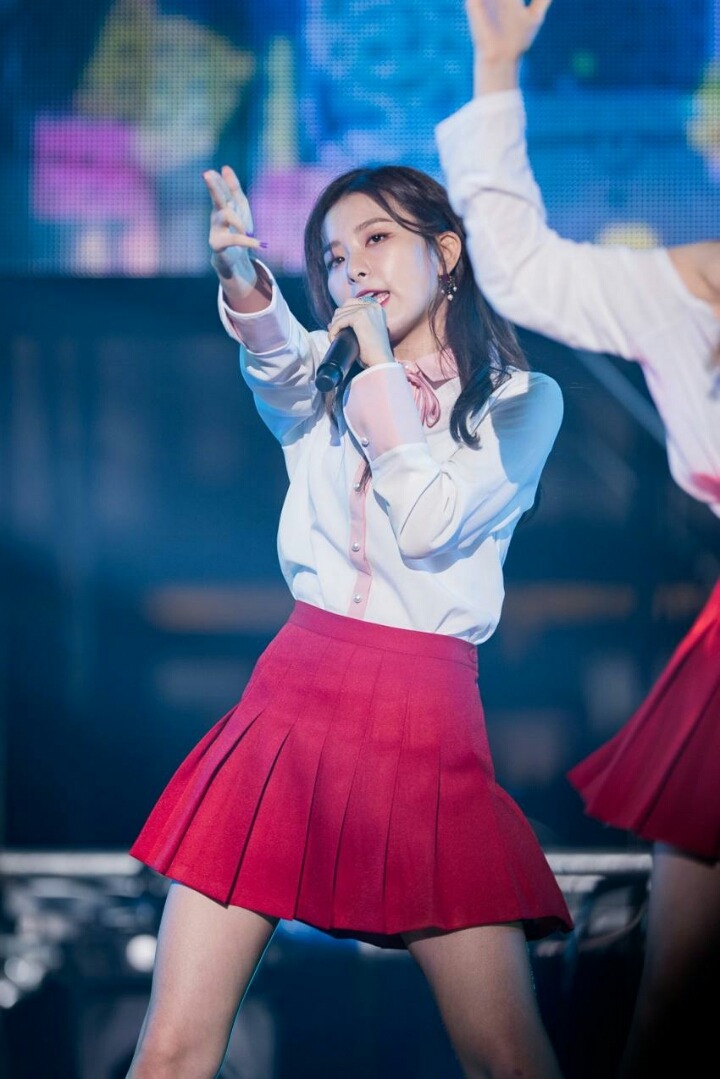 나른한 토요일에 슬기 | 인스티즈