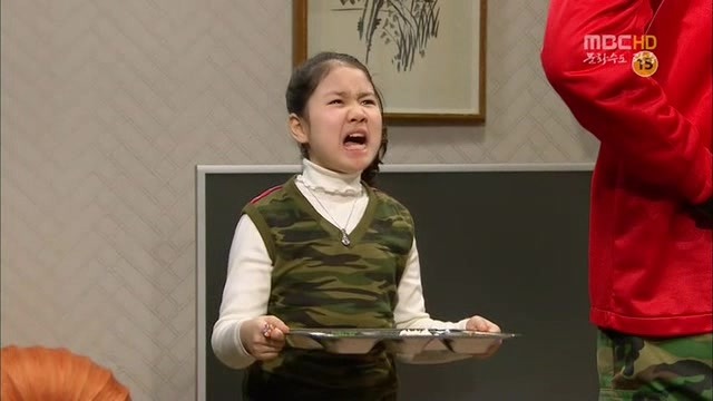 [지붕킥] 한옥집에 입대(?)한 해리와 신애 | 인스티즈