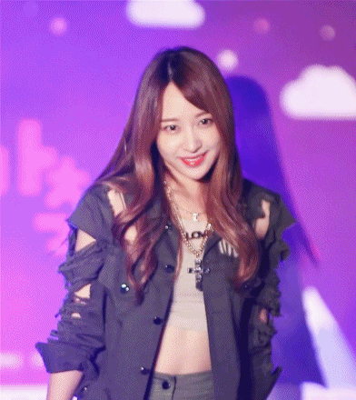 [눈호강주의] 하니가 앞머리를 항상 내리고 다니는 이유 | 인스티즈