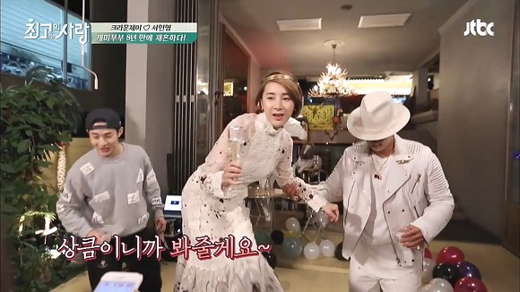 지나가던 길에 자꾸 방송 출연하는 아이돌 | 인스티즈
