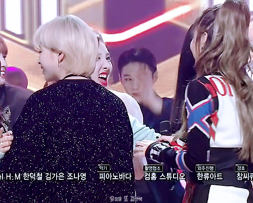 오늘자 인기가요 유정연 | 인스티즈