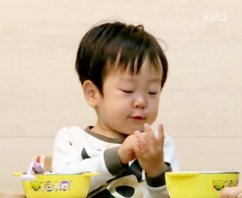 [슈퍼맨이돌아왔다] 서준이가 그물을 보면 하는 행동 | 인스티즈