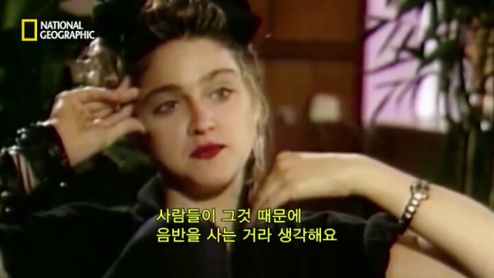 등장하자마자 세계를 경악에 빠뜨리게 한 가수 | 인스티즈