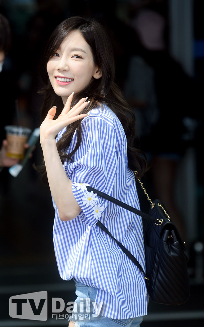 오늘자 태연 | 인스티즈