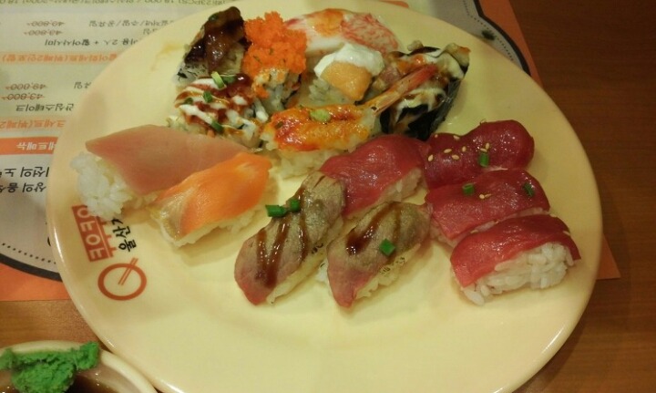 호불호갈리는 프랜차이즈 무한리필 초밥집 | 인스티즈