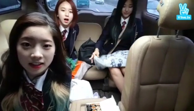 [TWICE] 흔한_급식단의_등교길. (광대 주의) | 인스티즈