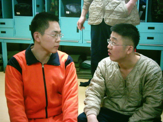 이상하게 가끔 그립지만 절대 돌아가고 싶지는 않은 시절 | 인스티즈