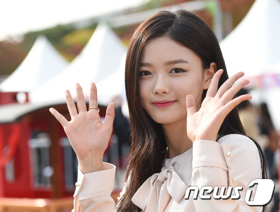 김유정 기사사진 | 인스티즈