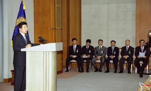 친구 문재인을 떠나보낸 문재인 친구가 쓴 글 | 인스티즈