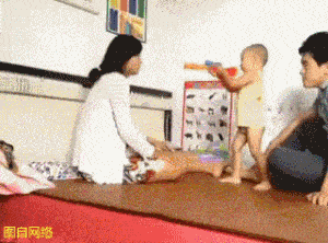 일가족들을 모두 쏴 죽이고 자살.gif | 인스티즈