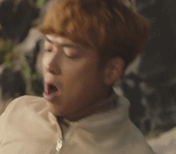 여태 왜 살았는지 모르겠는 정경호.gif | 인스티즈