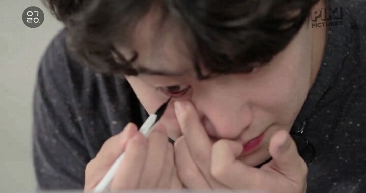 남자들에게 화장을 시켜봤다 | 인스티즈