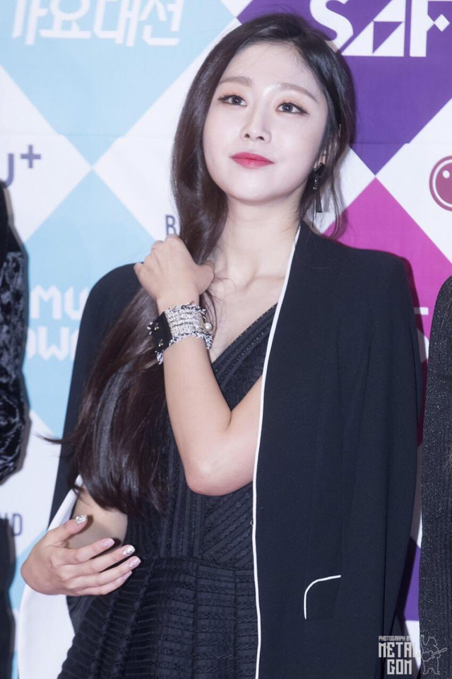 [러블리즈] 아틀레티코의 마킹은 누가 좋을까 생각하다가 지수 | 인스티즈