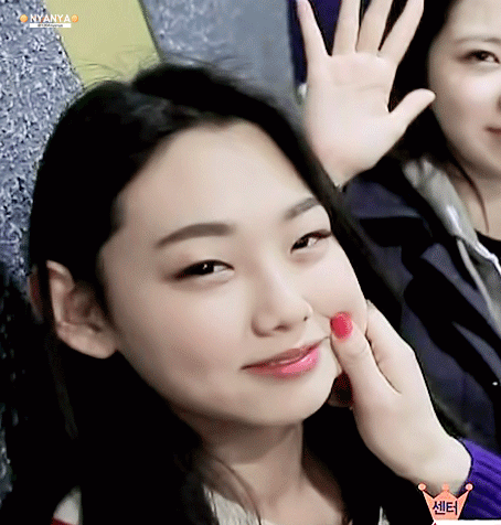 지나가다 마주치면 들고있던 빵 다주고싶게 생김 | 인스티즈
