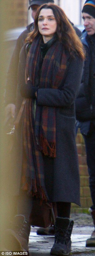 레이첼 맥아담스X레이첼 와이즈 어영화 현장 | 인스티즈