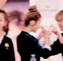 트와이스 정연&사나.gif | 인스티즈