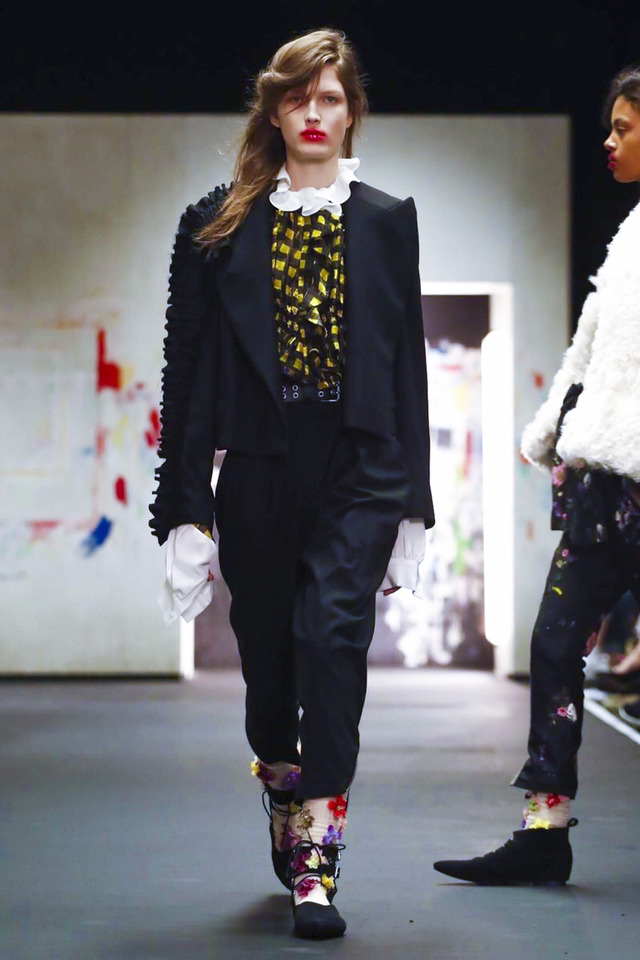 2017 F/W Preen by Thornton Bregazzi 컬렉션 | 인스티즈