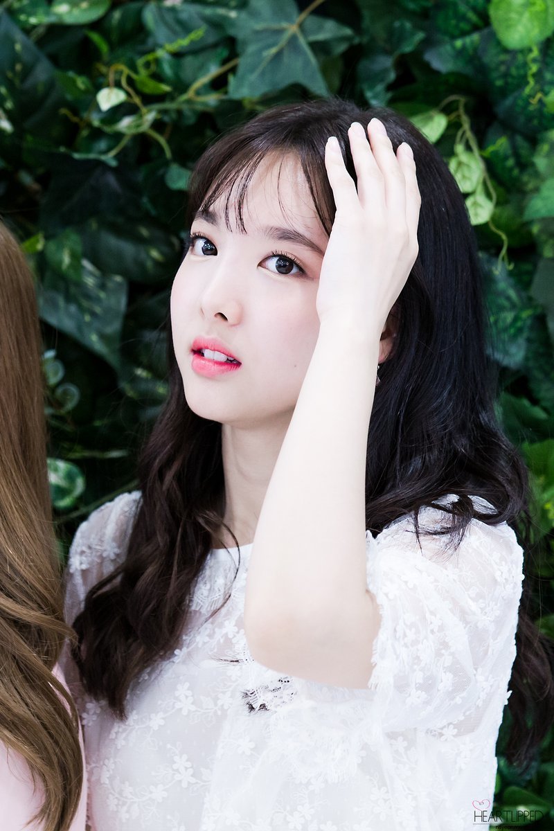 [트와이스] 네이처 팬싸에서 너무 상큼하고 싱그러운 나연이 | 인스티즈