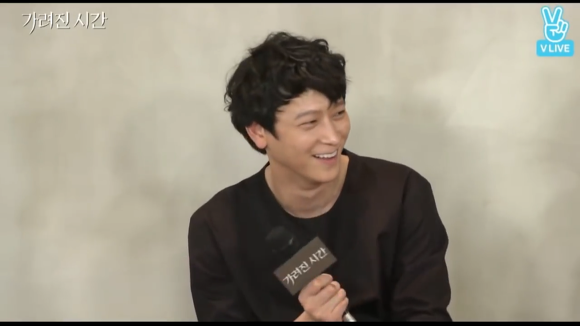 강동원의 철벽 | 인스티즈