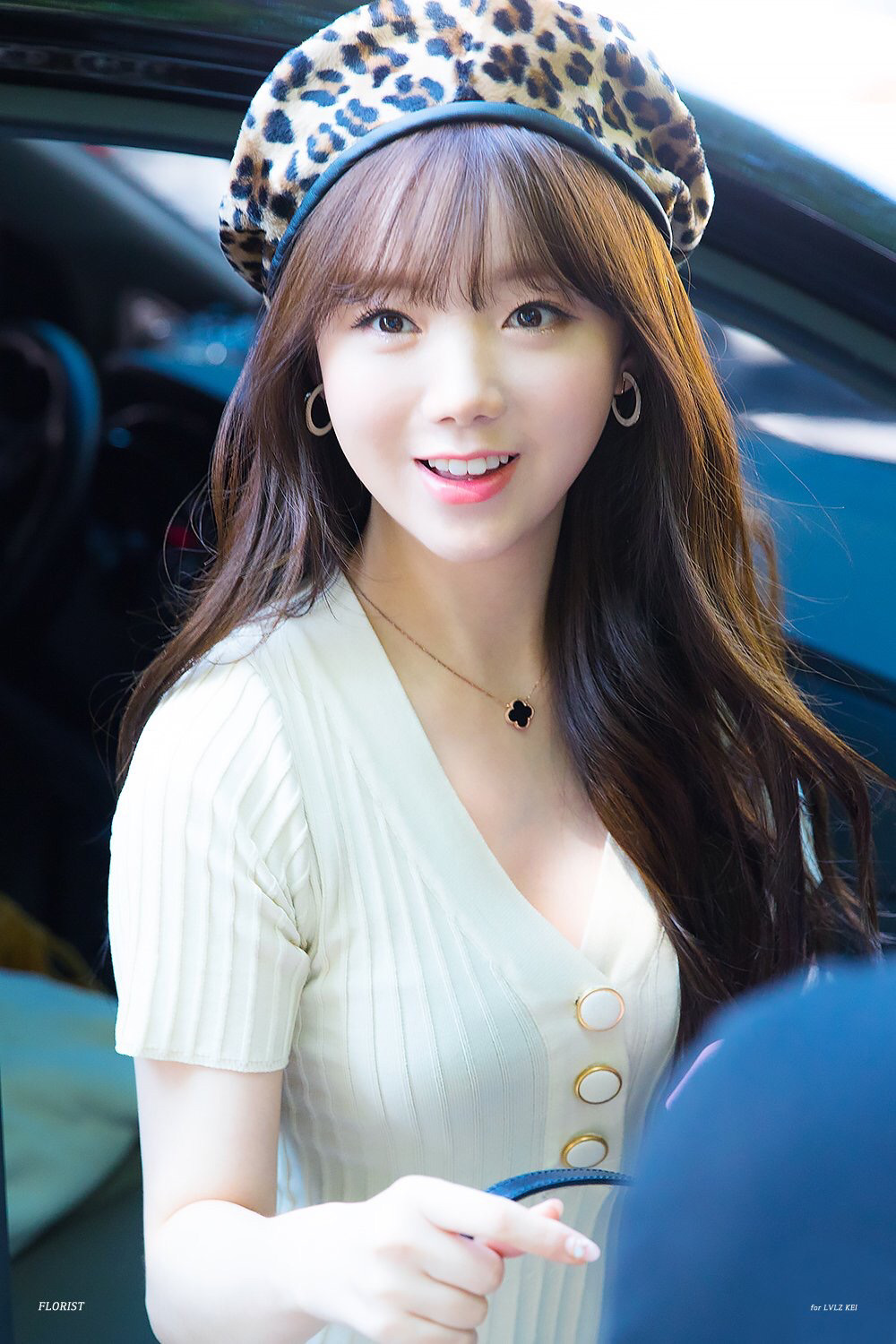 [러블리즈] 비가 처량하게 내려서 케이 | 인스티즈