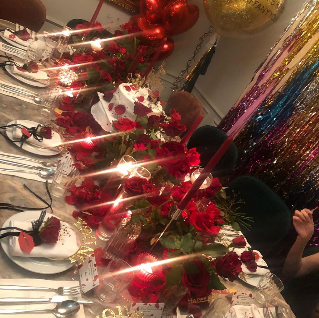 990CD8505F26EE8F1A289B