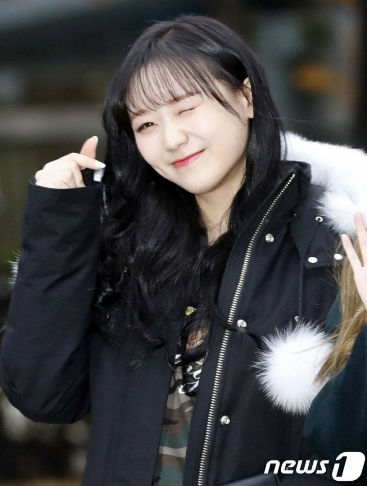 [러블리즈] 주말엔 역시 늦잠자고 아점이니까 수정이 | 인스티즈