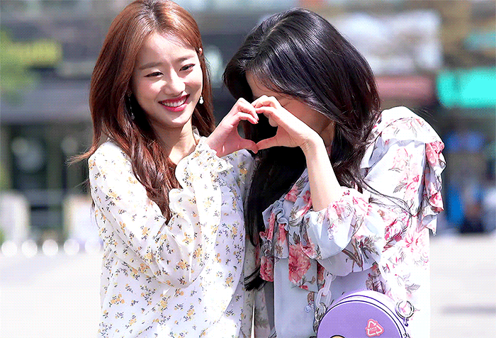 상큼하게 이쁜 에이프릴 이나은.jpgif | 인스티즈