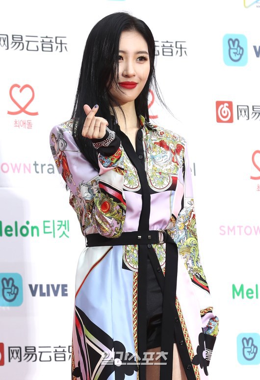 오늘자 가온시상식 선미 | 인스티즈