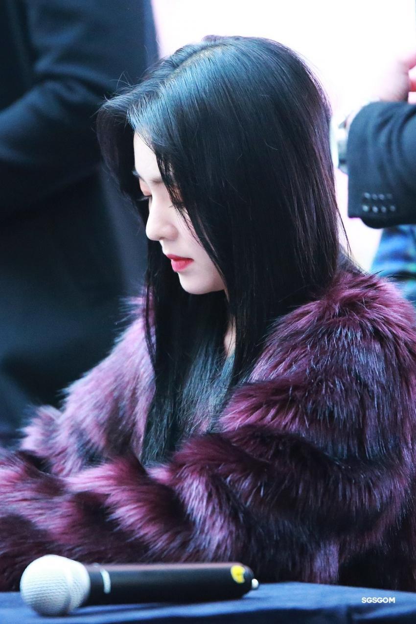 레드벨벳 아이린의 클라스 옆모습.jpg | 인스티즈