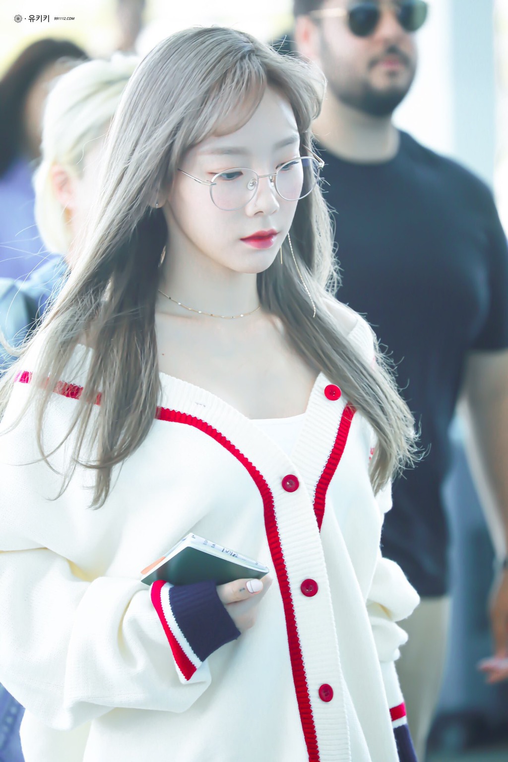 992EAF375E87675D334CCF