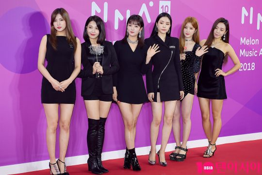 오늘자 레드카펫 에이핑크ㄷㄷ.jpgif | 인스티즈