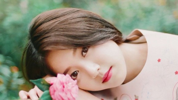 이달의 소녀 현진 | 인스티즈
