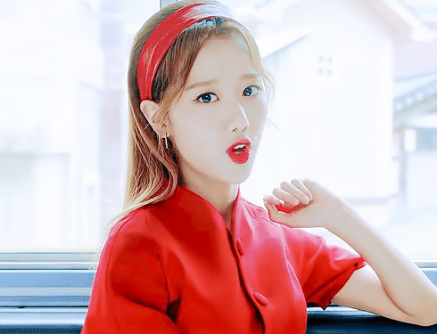 상큼하게 이쁜 에이프릴 이나은.jpgif | 인스티즈
