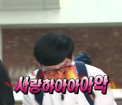 깔 이미지