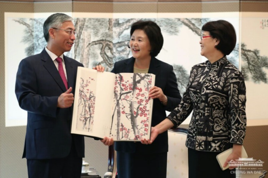 한,중 정상회담 신뢰회복에 김정숙 여사 역활 톡톡 | 인스티즈