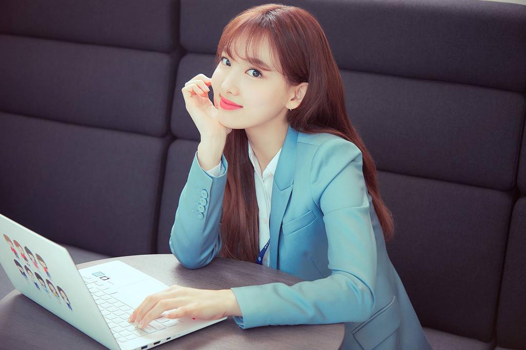 취업에 성공한 트와이스 | 인스티즈