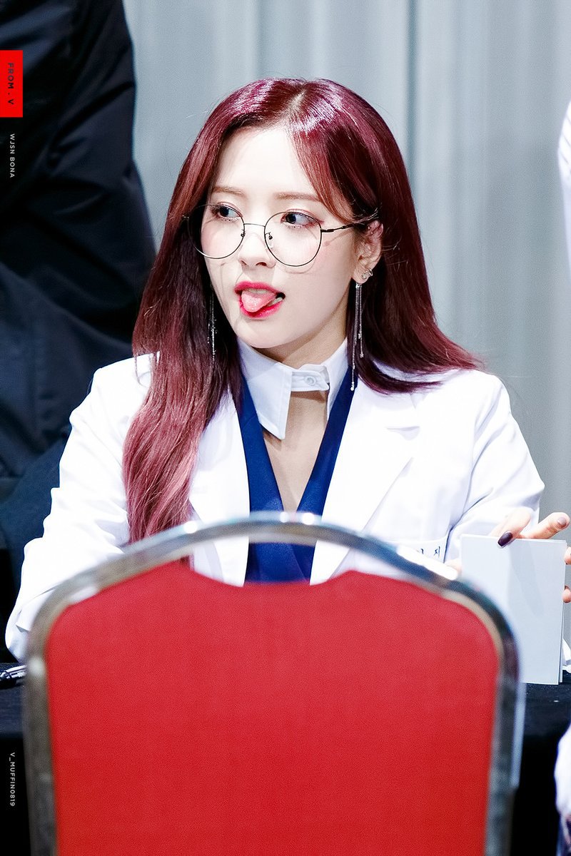 비쥬얼은 아이돌 톱클래스인 우주소녀 보나.jpg | 인스티즈