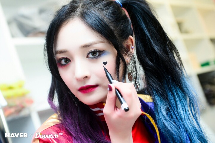 프리스틴 나영 결경 with 연예계동료 할로윈 코스프레~ | 인스티즈