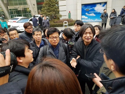 10년을 기다렸다며 가위바위보 제안했다가 진 주진우 기자ㅠㅠ | 인스티즈