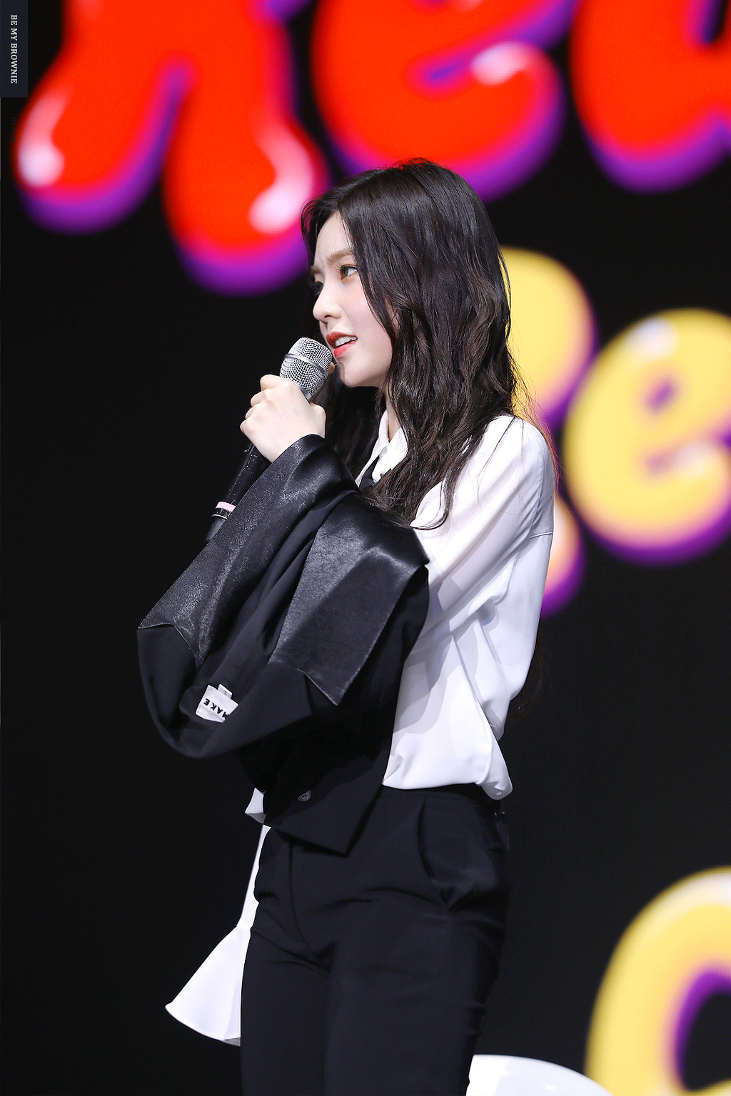 레드벨벳 아이린의 콧대.jpg | 인스티즈