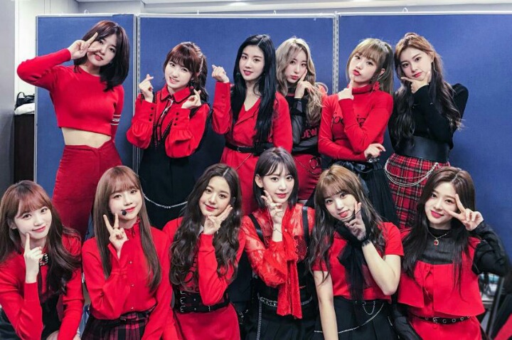 오늘자 뮤뱅 아이즈원 단체 사진 | 인스티즈