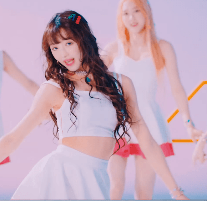 오마이걸 유아 Bungee | 인스티즈